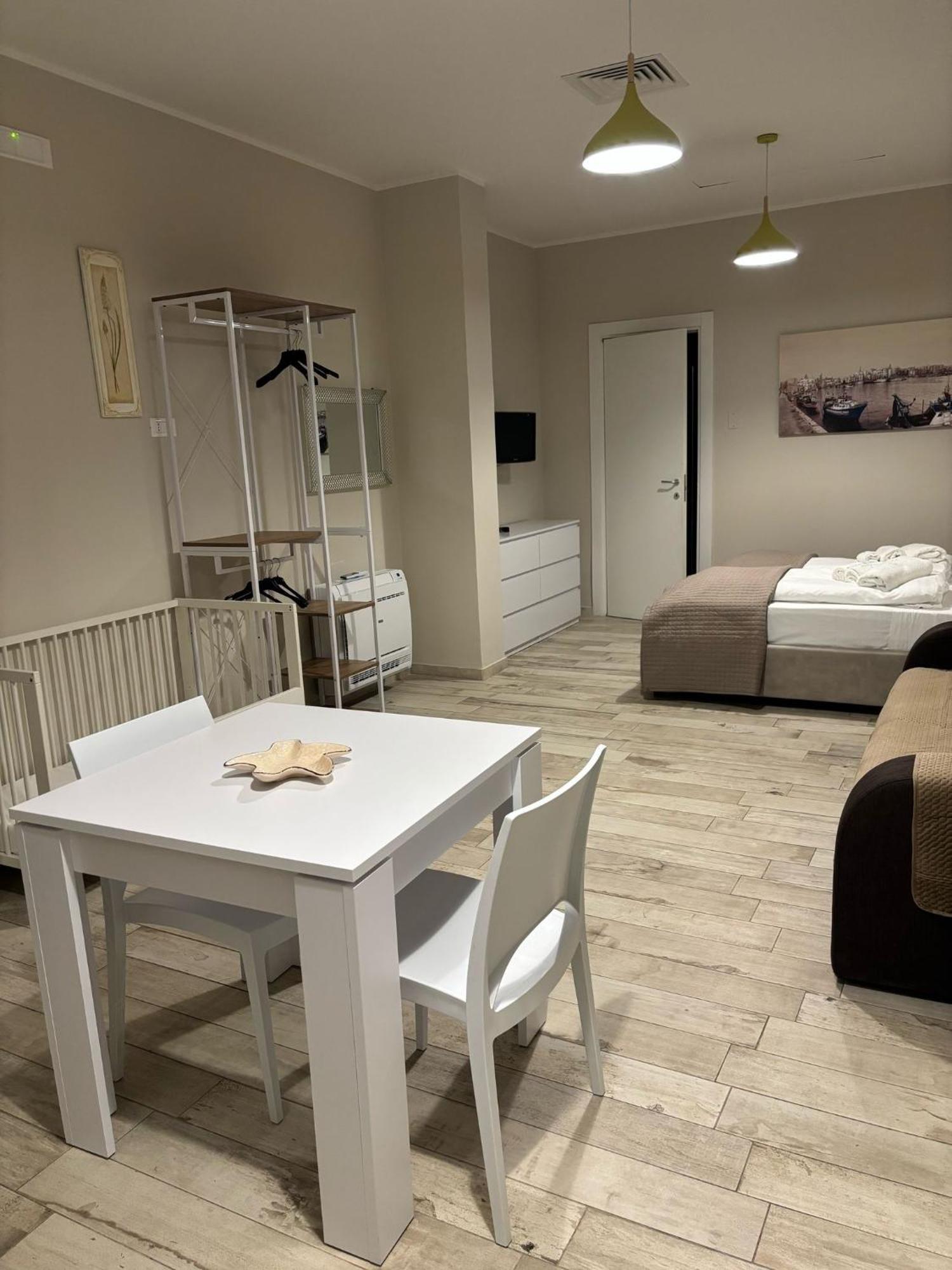 Appartamento Con Patio Monopoli Exteriér fotografie