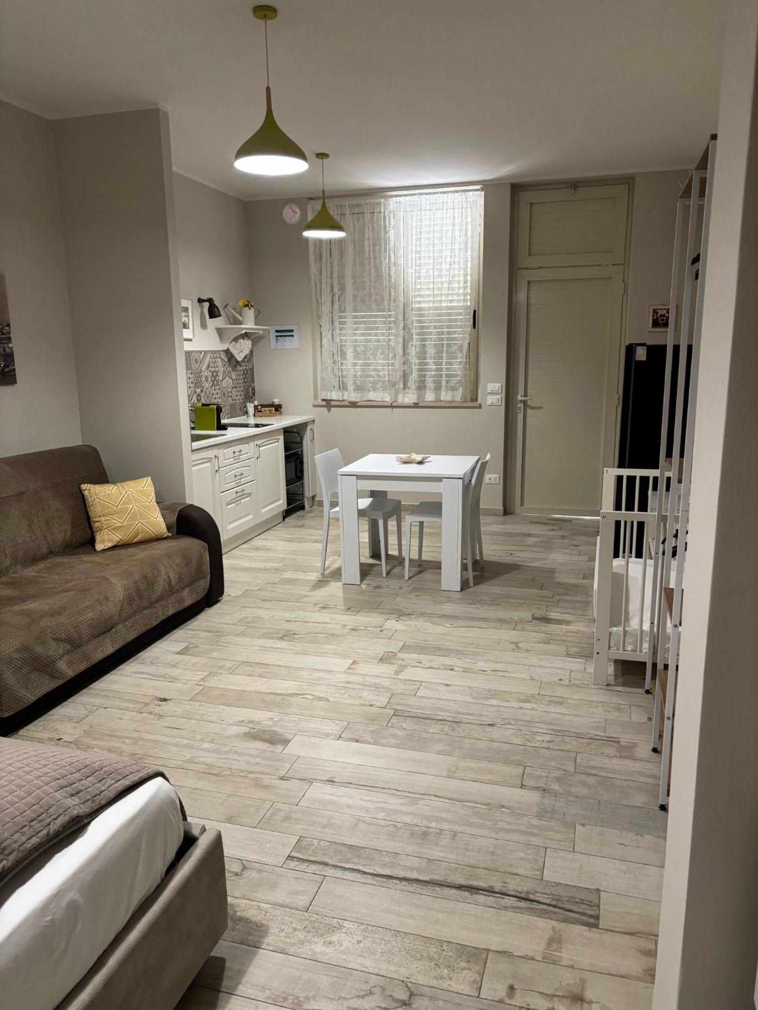 Appartamento Con Patio Monopoli Exteriér fotografie